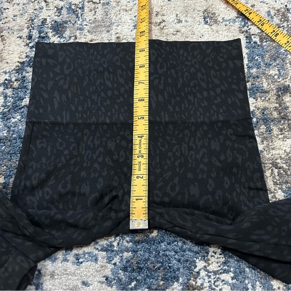 Spanx Black & Gray Speckled Print Hi-Rise Leggings Size Small - Picture 7 of 8